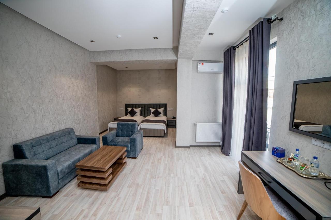Hotel New York Taskent Exterior foto